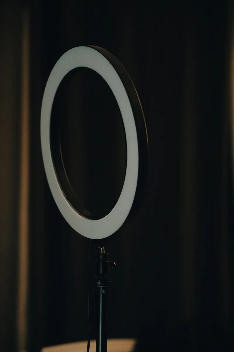 Representative small ring light on a compact stand