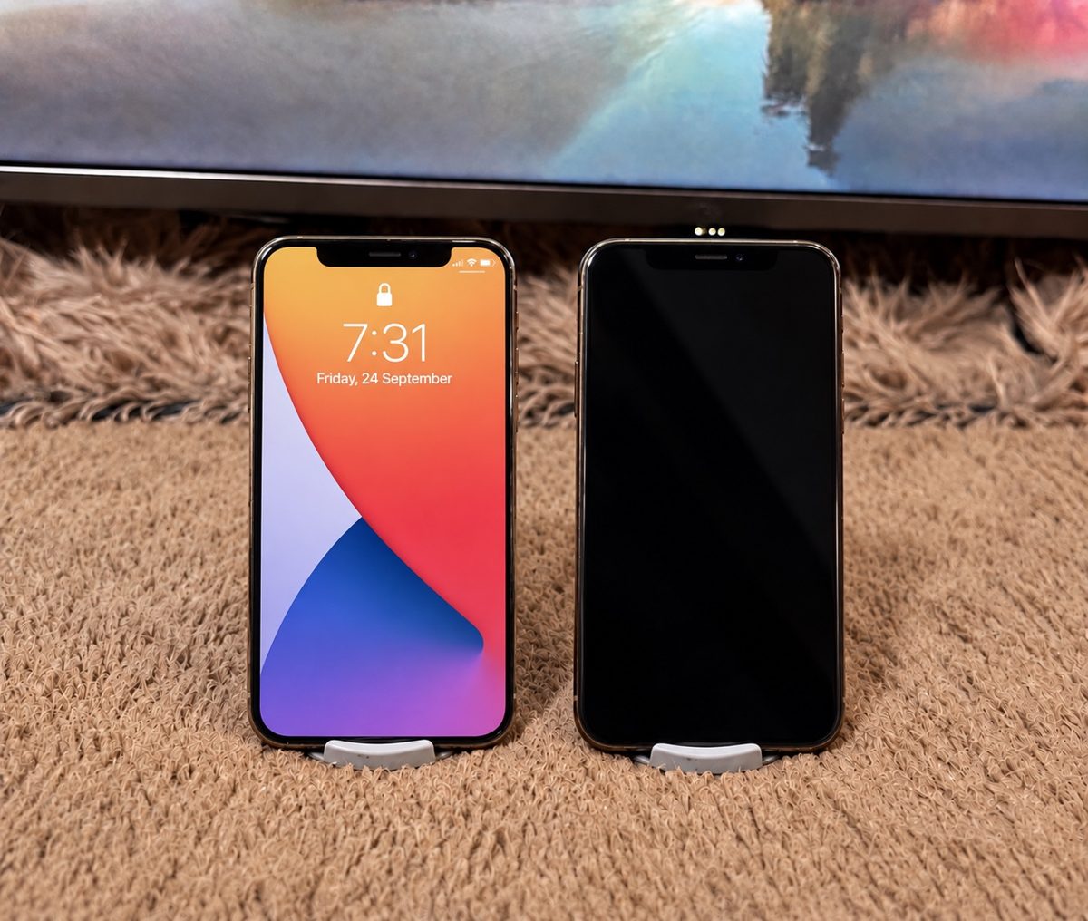 iPhone 11 Pro Max — Front